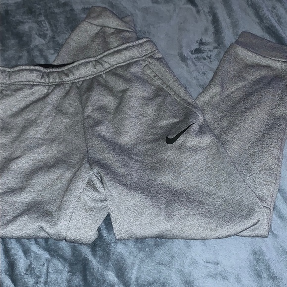 Men’s Nike joggers - Picture 1 of 1